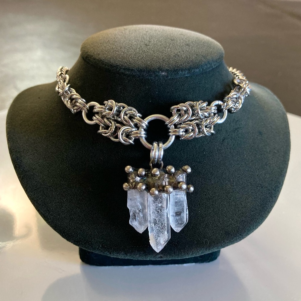 Handmade Genuine raw crystal quartz maille stainless steel boho goth necklace - Picture 2 of 13